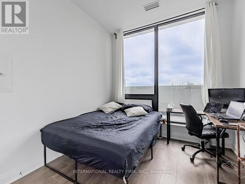 207 - 33 Frederick Todd Way, Toronto (Thorncliffe Park), ON - Indoor Photo Showing Bedroom