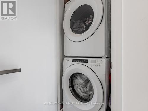 207 - 33 Frederick Todd Way, Toronto (Thorncliffe Park), ON - Indoor Photo Showing Laundry Room