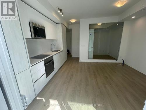 2311 - 8 Widmer Street, Toronto, ON - Indoor Photo Showing Kitchen