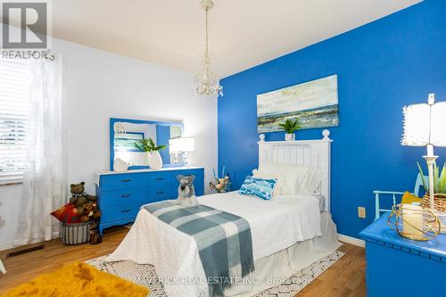 129 Main Street, Southwest Middlesex, ON - Indoor Photo Showing Bedroom