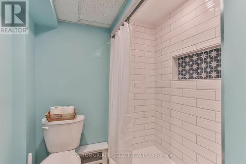 189 Belgrave Avenue, London, ON - Indoor Photo Showing Bathroom