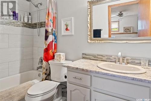 217 Delayen Place, Saskatoon, SK - Indoor Photo Showing Bathroom