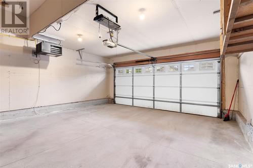 5335 Universal Crescent, Regina, SK - Indoor Photo Showing Garage