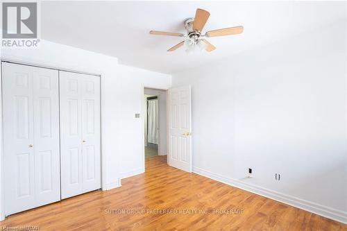 415 Hudson Drive, London, ON - Indoor Photo Showing Other Room