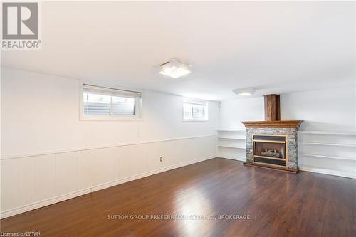 415 Hudson Drive, London, ON - Indoor With Fireplace