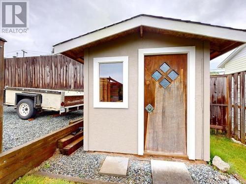 6990 Terrace Street, Powell River, BC - Outdoor With Exterior