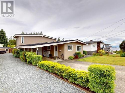 6990 Terrace Street, Powell River, BC - Outdoor With Deck Patio Veranda With Facade