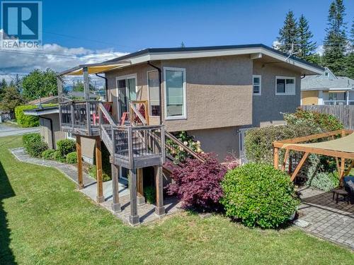 6990 Terrace Street, Powell River, BC - Outdoor