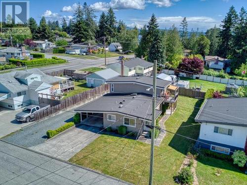 6990 Terrace Street, Powell River, BC - Outdoor