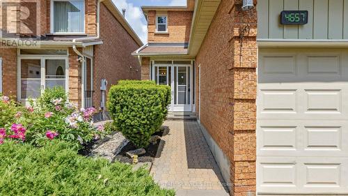 4657 Antelope Crescent, Mississauga, ON - Outdoor With Facade
