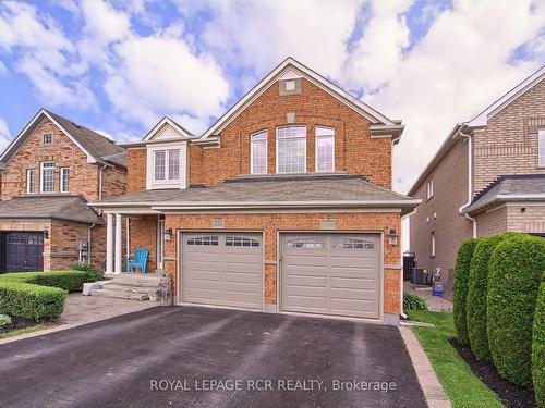 124 Downy Emerald Dr, Bradford West Gwillimbury, ON - Outdoor With Facade