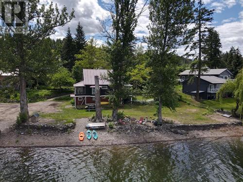 2415 Blind Bay Road, Blind Bay, BC - Outdoor