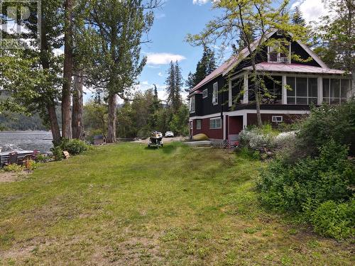 2415 Blind Bay Road, Blind Bay, BC - Outdoor