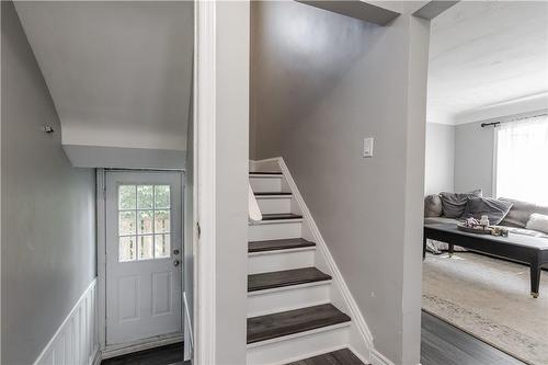 104 Rosedale Avenue, Hamilton, ON - Indoor Photo Showing Other Room