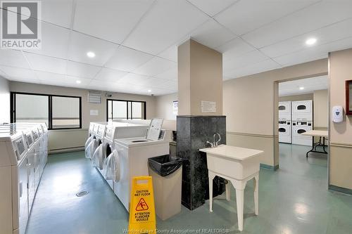 150 Park Street West Unit# 716, Windsor, ON - Indoor Photo Showing Laundry Room