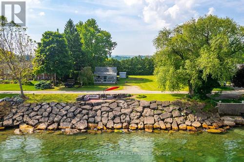 4428 Lakeside Drive, Lincoln, ON - Outdoor With Body Of Water