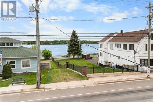 35 Irving Boulevard, Bouctouche, NB - Outdoor With Body Of Water