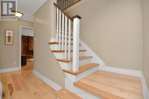 4504 Hawthorne Drive, Burlington, ON - Indoor Photo Showing Other Room