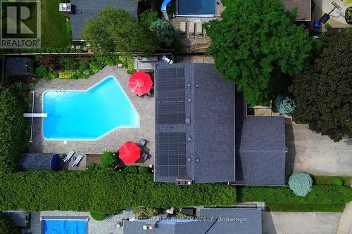 4504 Hawthorne Drive, Burlington, ON - Outdoor With In Ground Pool