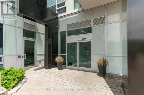 908 - 1050 Main Street E, Milton, ON - Outdoor With Exterior