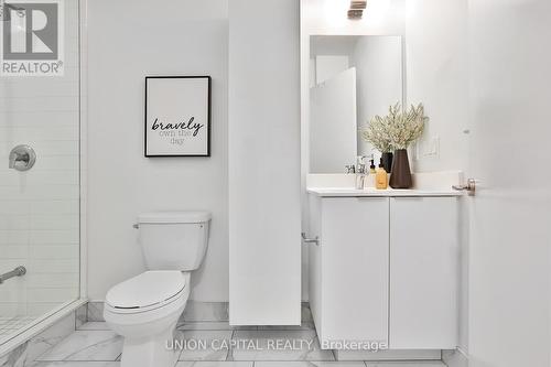 4602 - 20 Shore Breeze Drive, Toronto, ON - Indoor Photo Showing Bathroom