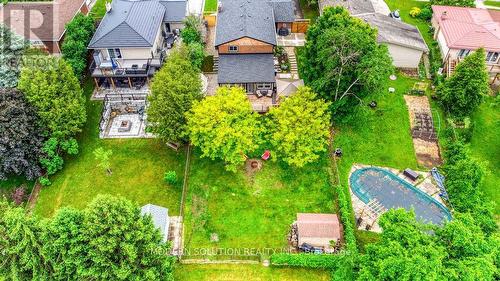82 Shea Crescent, Kitchener, ON - Outdoor