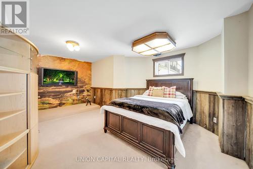 3135 Theatre Road N, Hamilton Township, ON - Indoor Photo Showing Bedroom