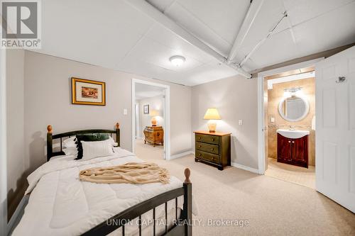 3135 Theatre Road N, Hamilton Township, ON - Indoor Photo Showing Bedroom