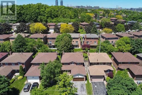 22 Lindemann Street, Markham, ON - Outdoor With View