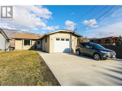 5205 Oleander Drive, Osoyoos, BC - Outdoor