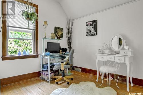 2848 Rae Street, Regina, SK - Indoor Photo Showing Bathroom