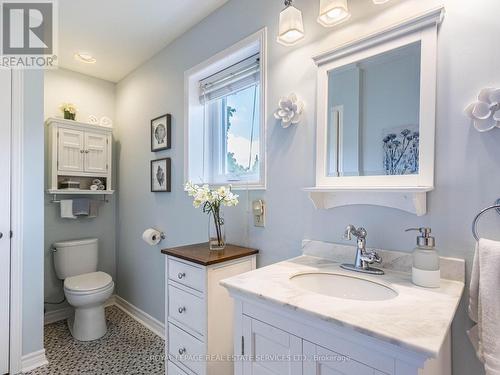 27 Treleaven Drive, Brampton, ON - Indoor Photo Showing Bathroom