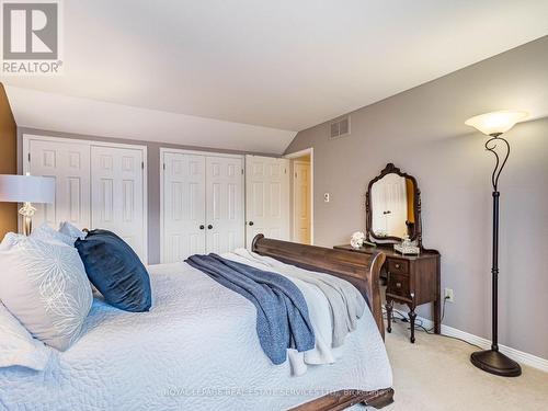 27 Treleaven Drive, Brampton, ON - Indoor Photo Showing Bedroom