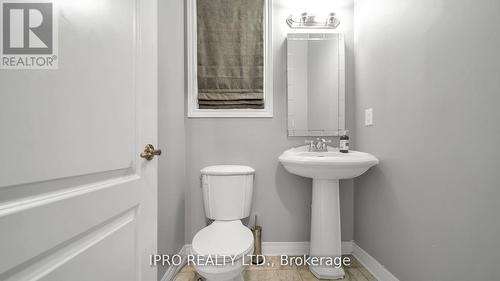 4 Quatro Crescent, Brampton (Bram East), ON - Indoor Photo Showing Bathroom