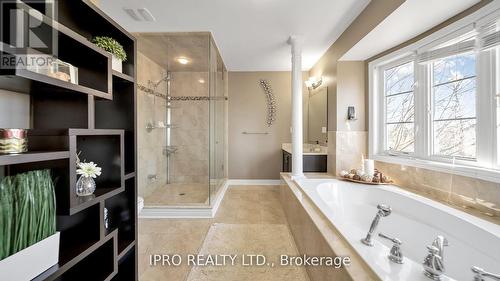 4 Quatro Crescent, Brampton (Bram East), ON - Indoor Photo Showing Bathroom