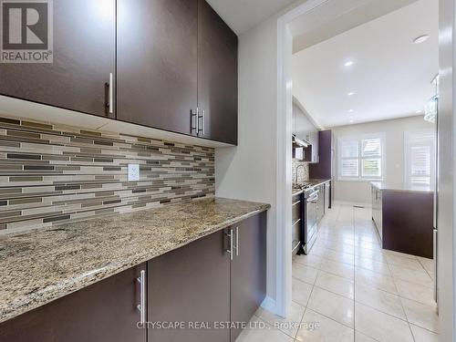 4 Ingleside Road, Brampton (Credit Valley), ON - Indoor Photo Showing Kitchen