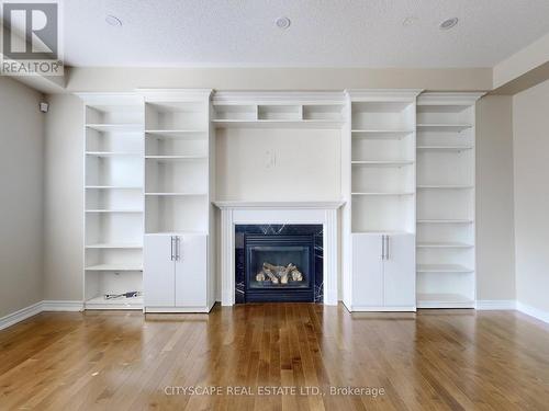 4 Ingleside Road, Brampton (Credit Valley), ON - Indoor Photo Showing Living Room With Fireplace