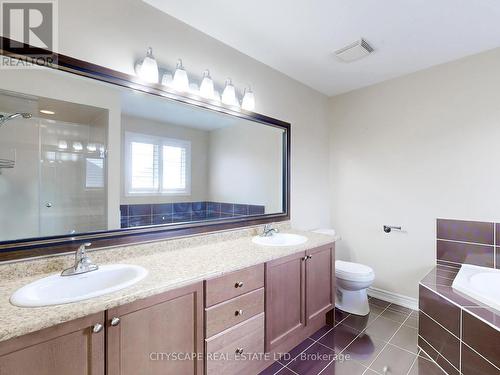 4 Ingleside Road, Brampton (Credit Valley), ON - Indoor Photo Showing Bathroom