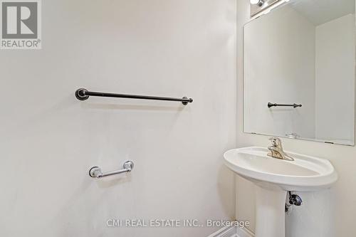 21 Axelrod Avenue, Brampton, ON - Indoor Photo Showing Bathroom