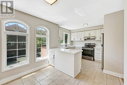 21 Axelrod Avenue, Brampton, ON - Indoor Photo Showing Kitchen