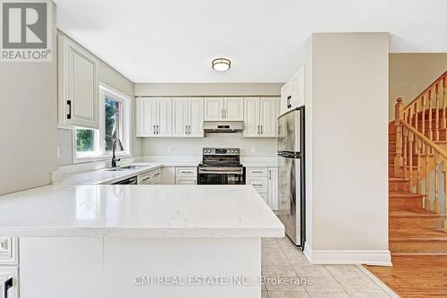 21 Axelrod Avenue, Brampton, ON - Indoor Photo Showing Kitchen