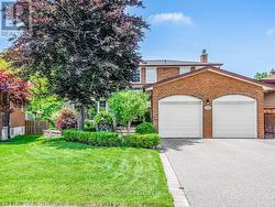 2301 HARCOURT CRESCENT  Mississauga, ON L4Y 3Y7
