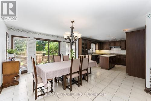 415 Wycliffe Avenue, Vaughan, ON - Indoor Photo Showing Dining Room