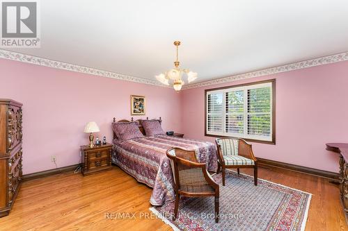 415 Wycliffe Avenue, Vaughan, ON - Indoor Photo Showing Bedroom