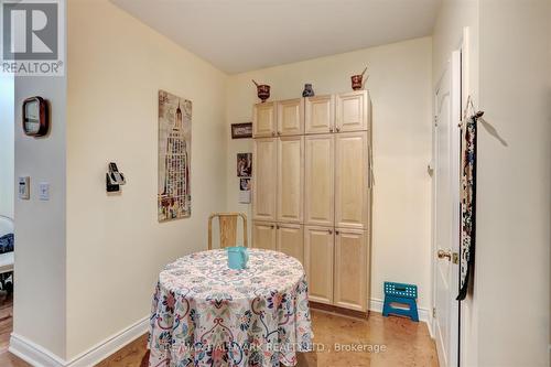 407 - 2 Aberfoyle Crescent, Toronto (Islington-City Centre West), ON - Indoor Photo Showing Dining Room