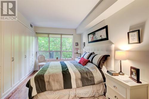 407 - 2 Aberfoyle Crescent, Toronto (Islington-City Centre West), ON - Indoor Photo Showing Bedroom