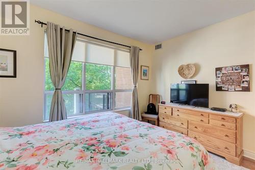 407 - 2 Aberfoyle Crescent, Toronto (Islington-City Centre West), ON - Indoor Photo Showing Bedroom