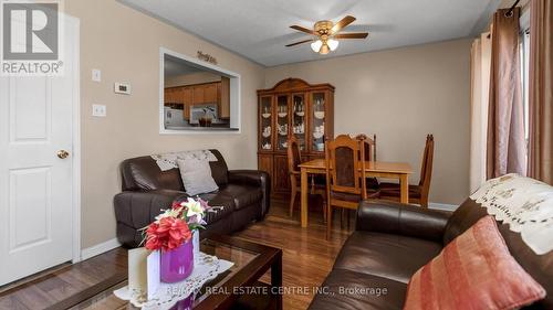 19 Dunlop Court, Brampton, ON - Indoor Photo Showing Living Room