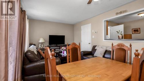 19 Dunlop Court, Brampton, ON - Indoor