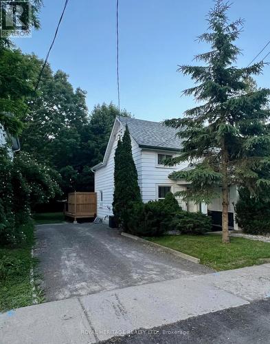 275 Albert Street, Belleville, ON - Outdoor